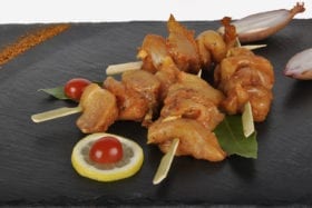 Le tapas de poulet à la provençale pris