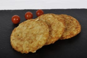 Le râpé de pommes de terre est produit à partir de pommes de terre spécialement sélectionnées pour leurs qualités.Doré, croustillant et goûteux.