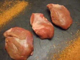 Noix de joue porc est prélever sur la tête de porc,un morceau très moelleux